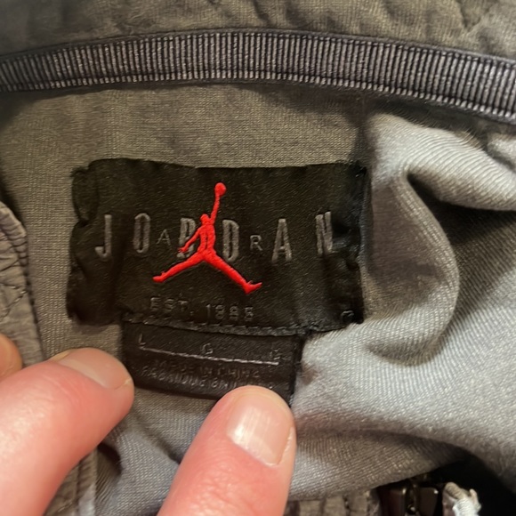 Nike Jordan Engineered Quarter-Zip Large Sweater 75$ - Picture 2 of 2